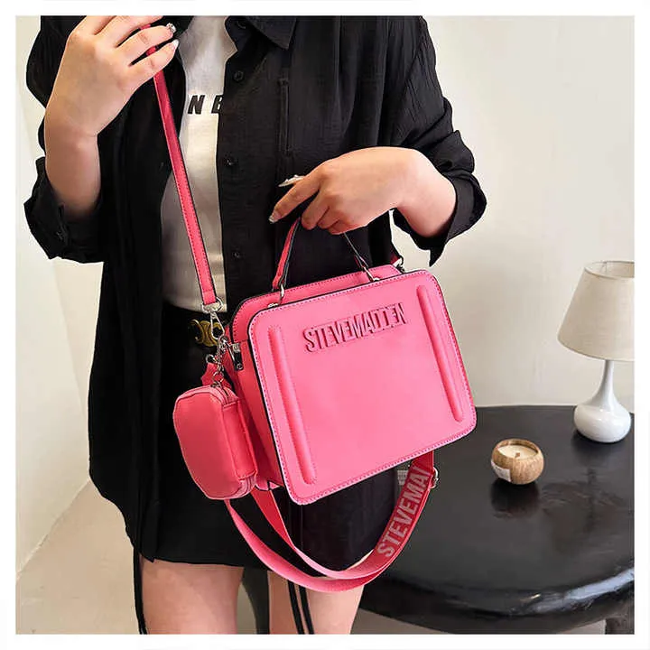 حقائب الكتف النسائية   Bags Famous Brands Corduroy