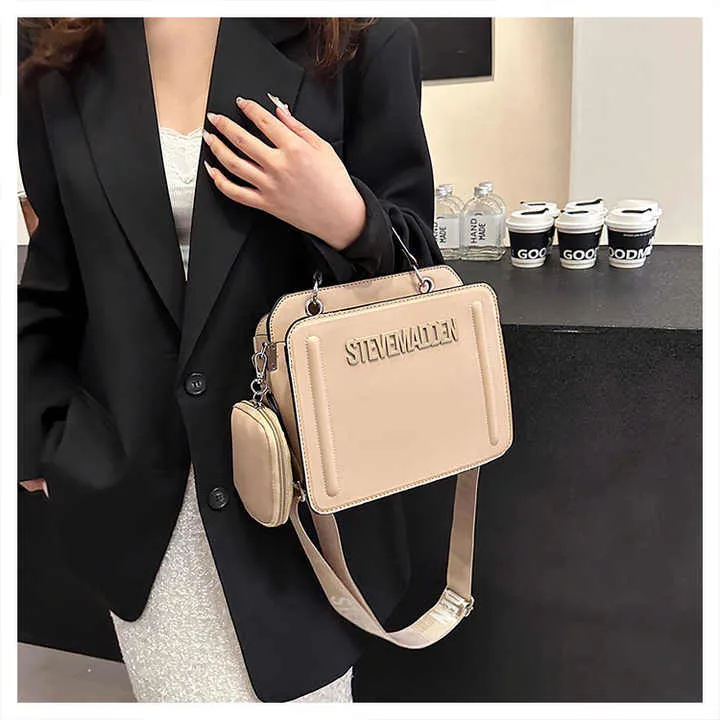 حقائب الكتف النسائية   Bags Famous Brands Corduroy
