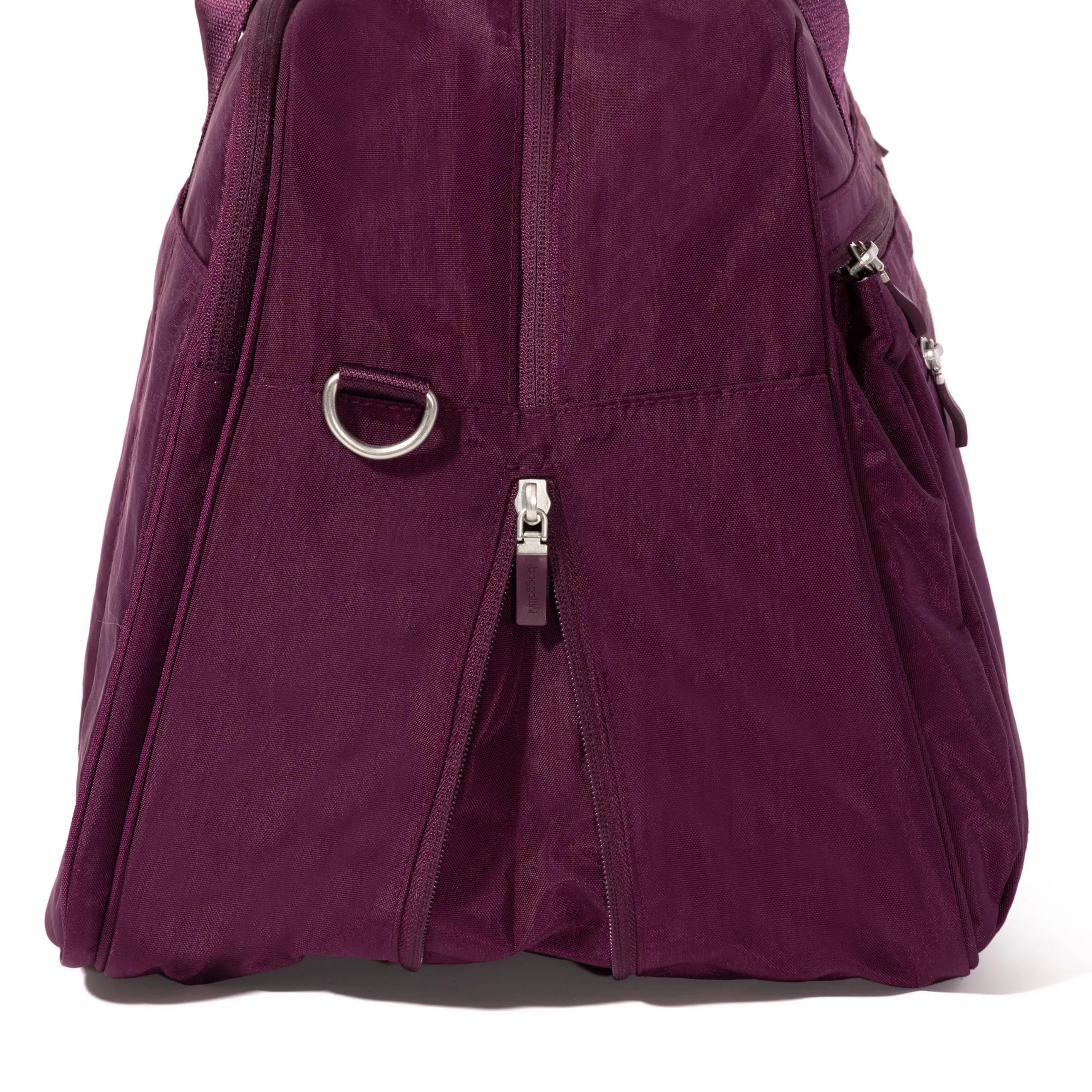 Baggallini New Expandable Weekender - Lightweight 11x17 Inch Overnight Travel Bag