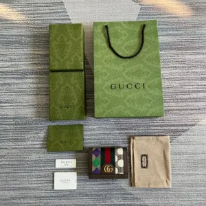 Charm - GG Bags - 1650