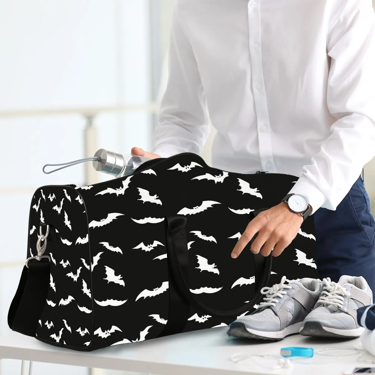 Goth Bat Travel Duffel Bag for Women Men Small Sport Gym Bag Waterproof Weekender Overnight Bag Lightweight Carry on bag Foldable Gym Bag for Training Swim Yoga Traveling Handbag
