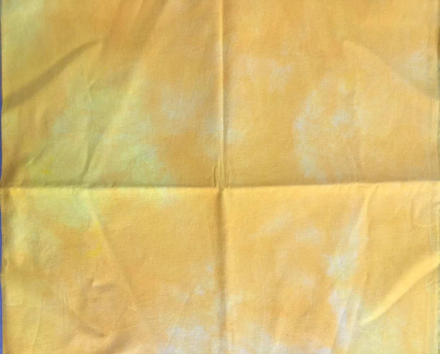 Hand dyed Linen 023