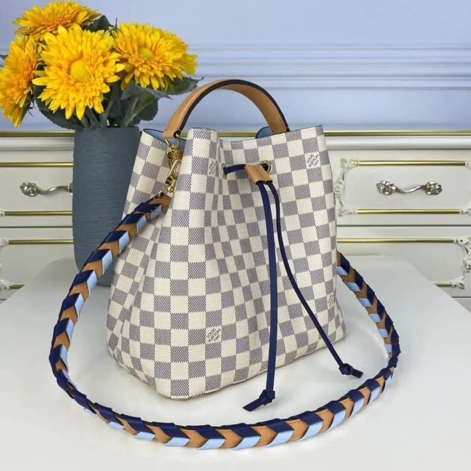 Louis Vuitton NeoNoe MM Bag