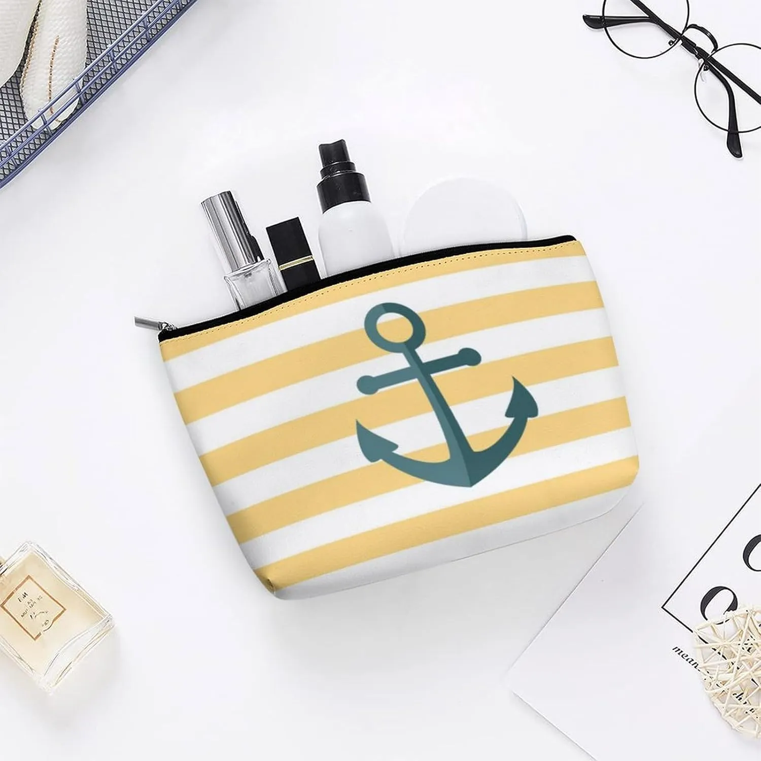 Makeup Bag for Women, Adorable Roomy Zipper Pouch Portable Organizer Cosmetic Bag Travel Storage Accessories (Yellow Stripes and Blue Anchor)
