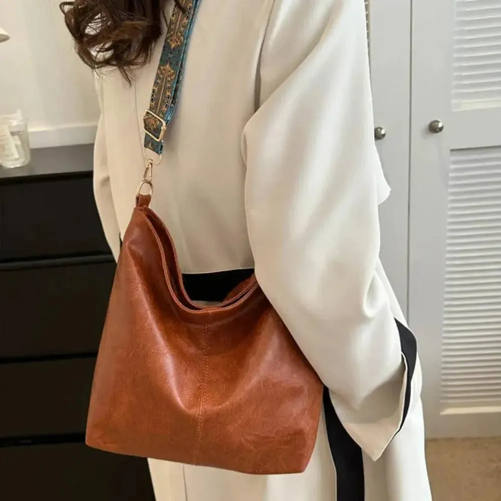 Marissa’s Retro Radiance | Shoulder Bag