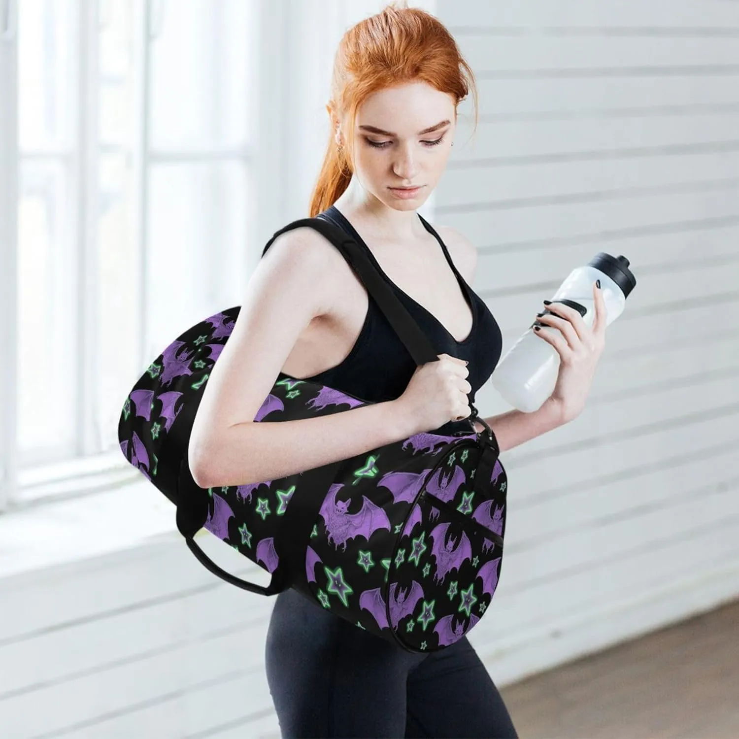 MNSRUU Sports Duffel Bags, Purple Bat Star Athletic Gym Bag Overnight Workout Travel Tote Luggage for Men Women Yoga