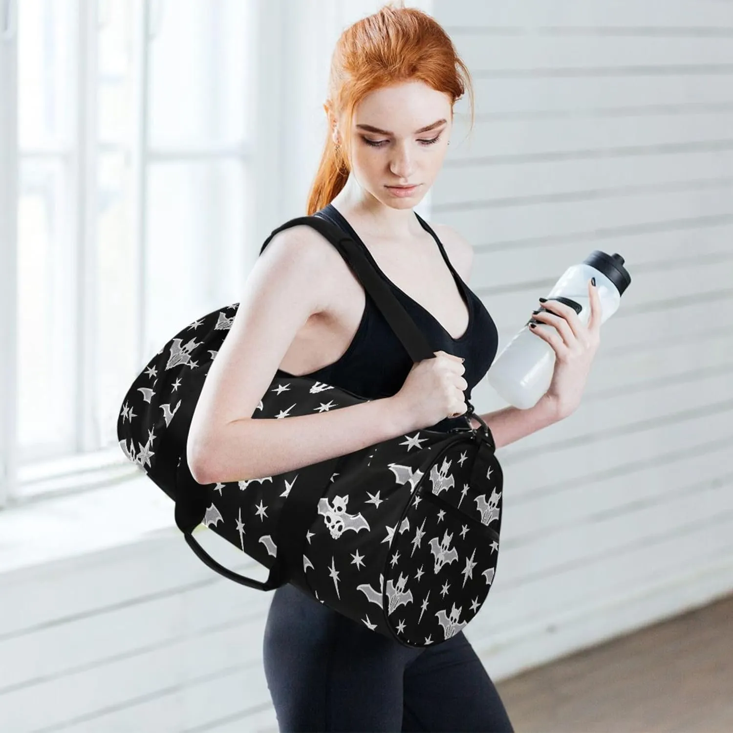 MNSRUU Sports Duffel Bags, Star Bat Athletic Gym Bag Overnight Workout Travel Tote Luggage for Men Women Yoga