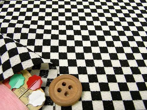 Polyester Chirimen Crepe Ichimatsu Check - Natural/Black (Length) 1＝0.25yard