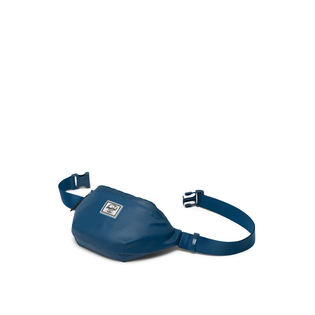 Pop Quiz Hip Pack | Weather Resistant - 2L