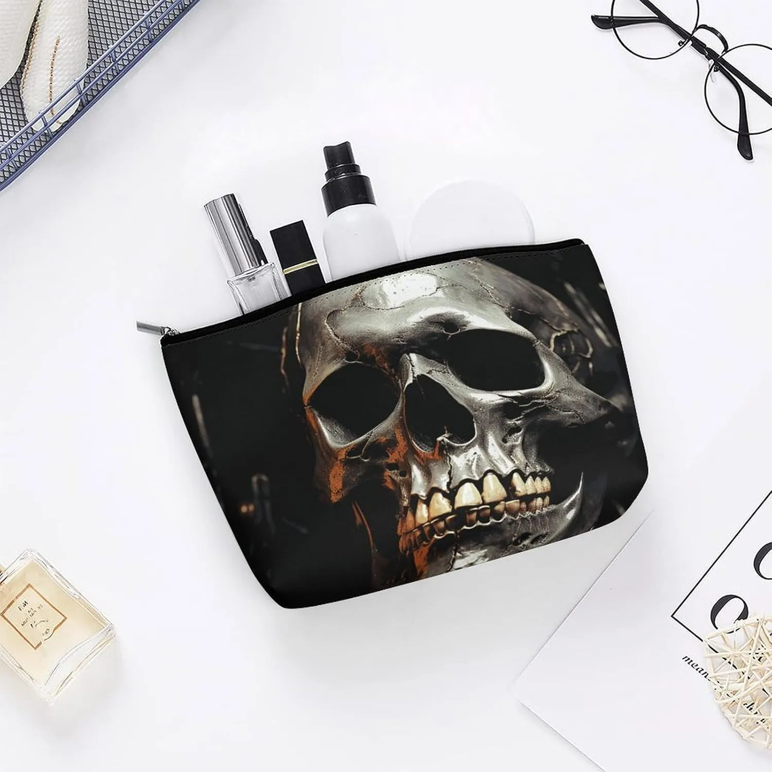 Portable Small Cosmetic Bag Cute Travel Makeup Bag Eerie Scary Skull Waterproof Toiletry Bag for Women