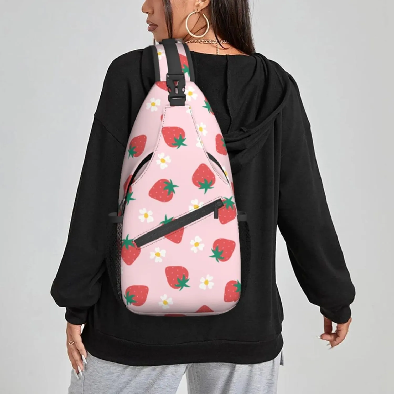 Strawberry Flowers Sling Bag for Women Crossbody Shoulder Bag Casual Daypack Backpacks Men Chest Bag Gym Cycling Travel Hiking
