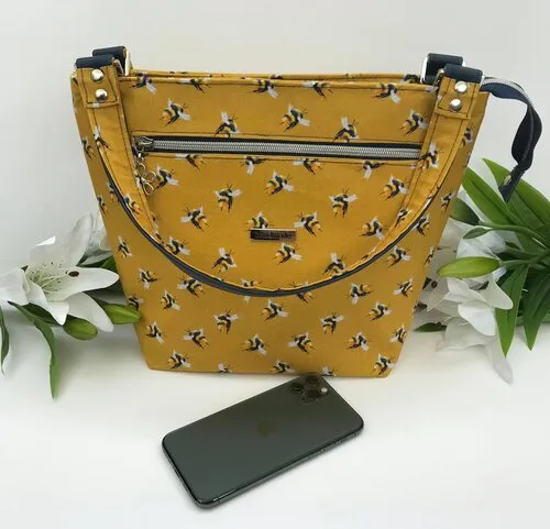 Swell Crossbody Bag (2 sizes)