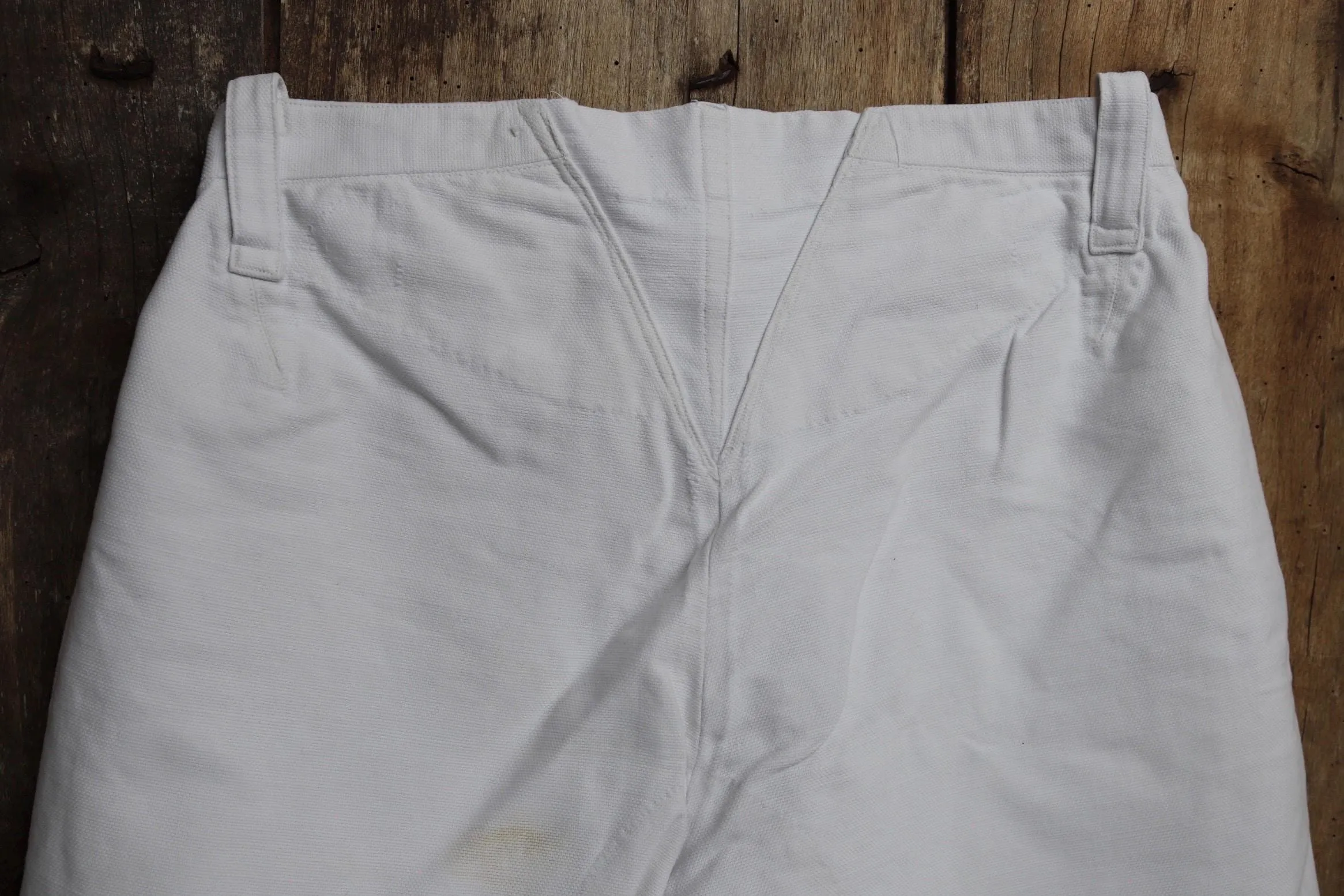 Vintage French shorts - antique Belle Jardiniere - 1910s 20s white cotton workwear - 28” x 11”