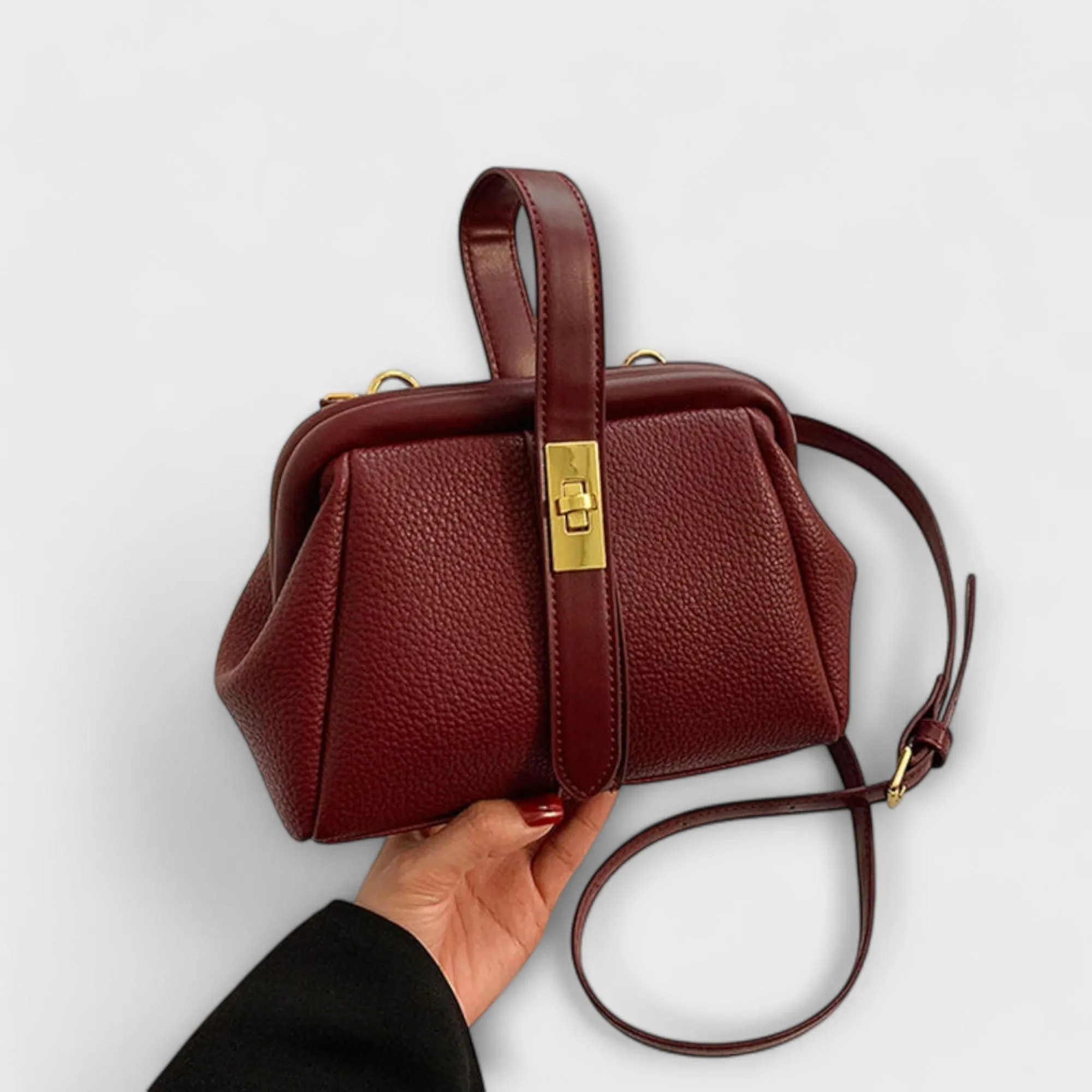 Vintage-Inspired Bag