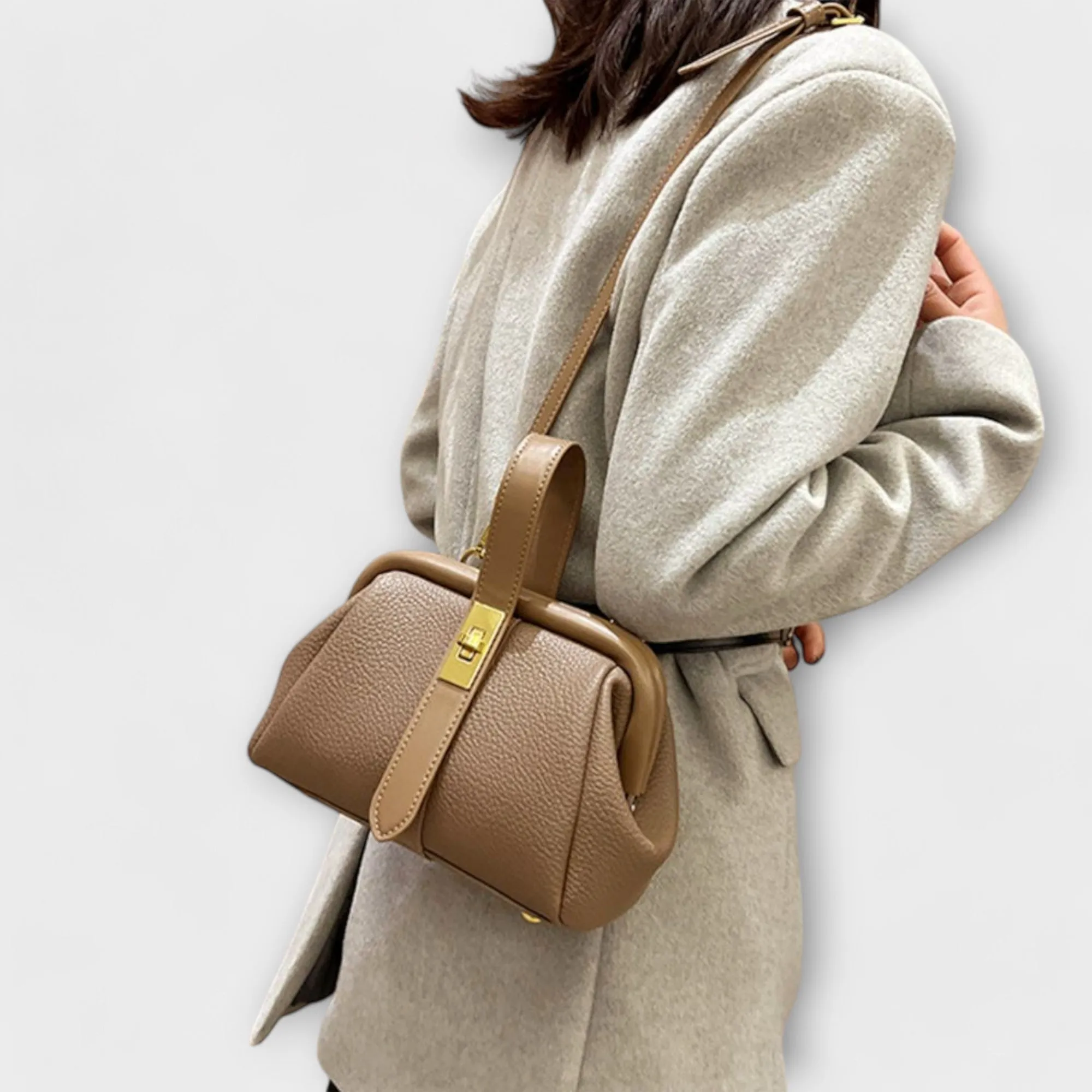 Vintage-Inspired Bag