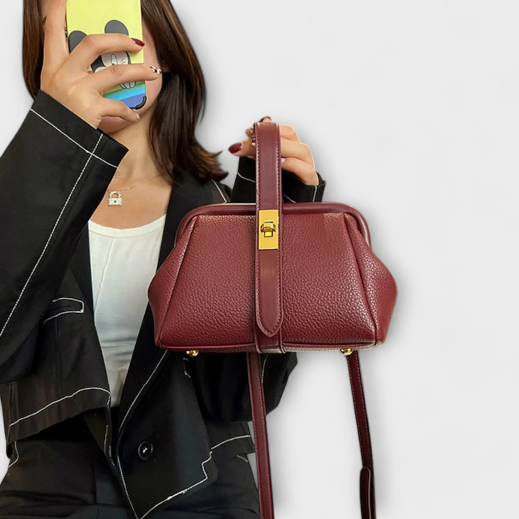 Vintage-Inspired Bag