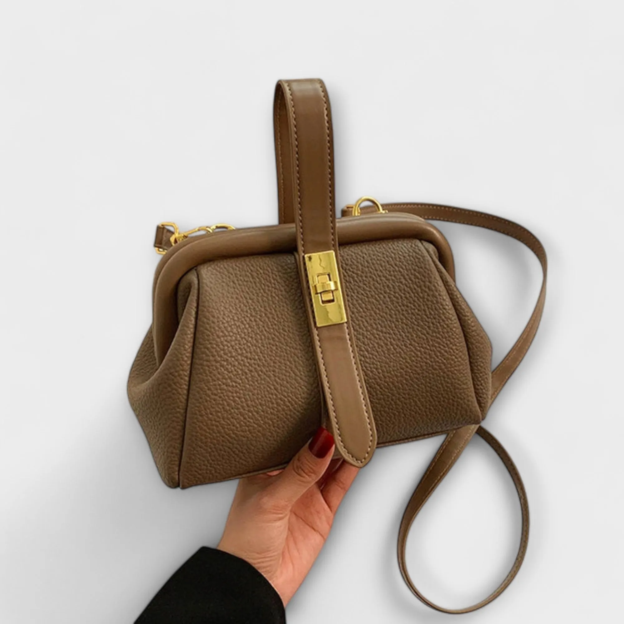 Vintage-Inspired Bag