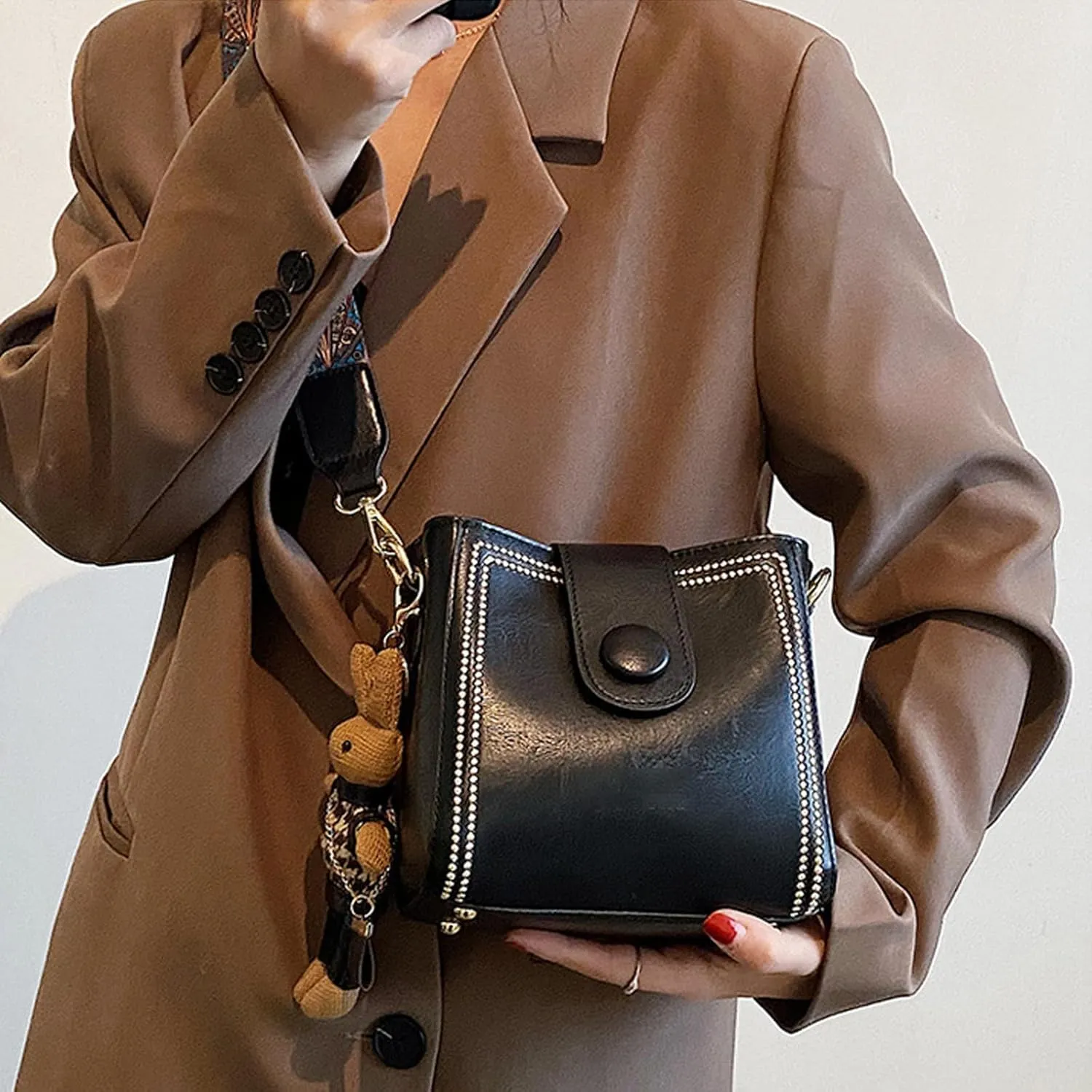 Vintage Retro Small Water Bucket Bag, Vintage Fashion Bag With Adjustable Wider Shoulder Strap (Brown)