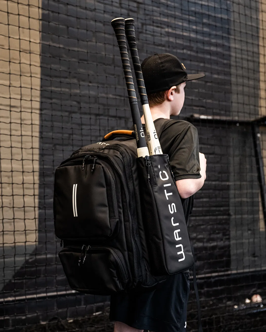 WARRIOR’S SLING BAT PACK (BONE)